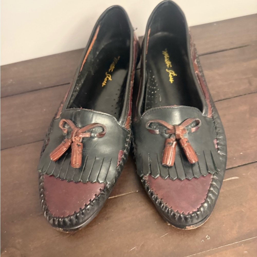 Women's Black and Brown Loafers